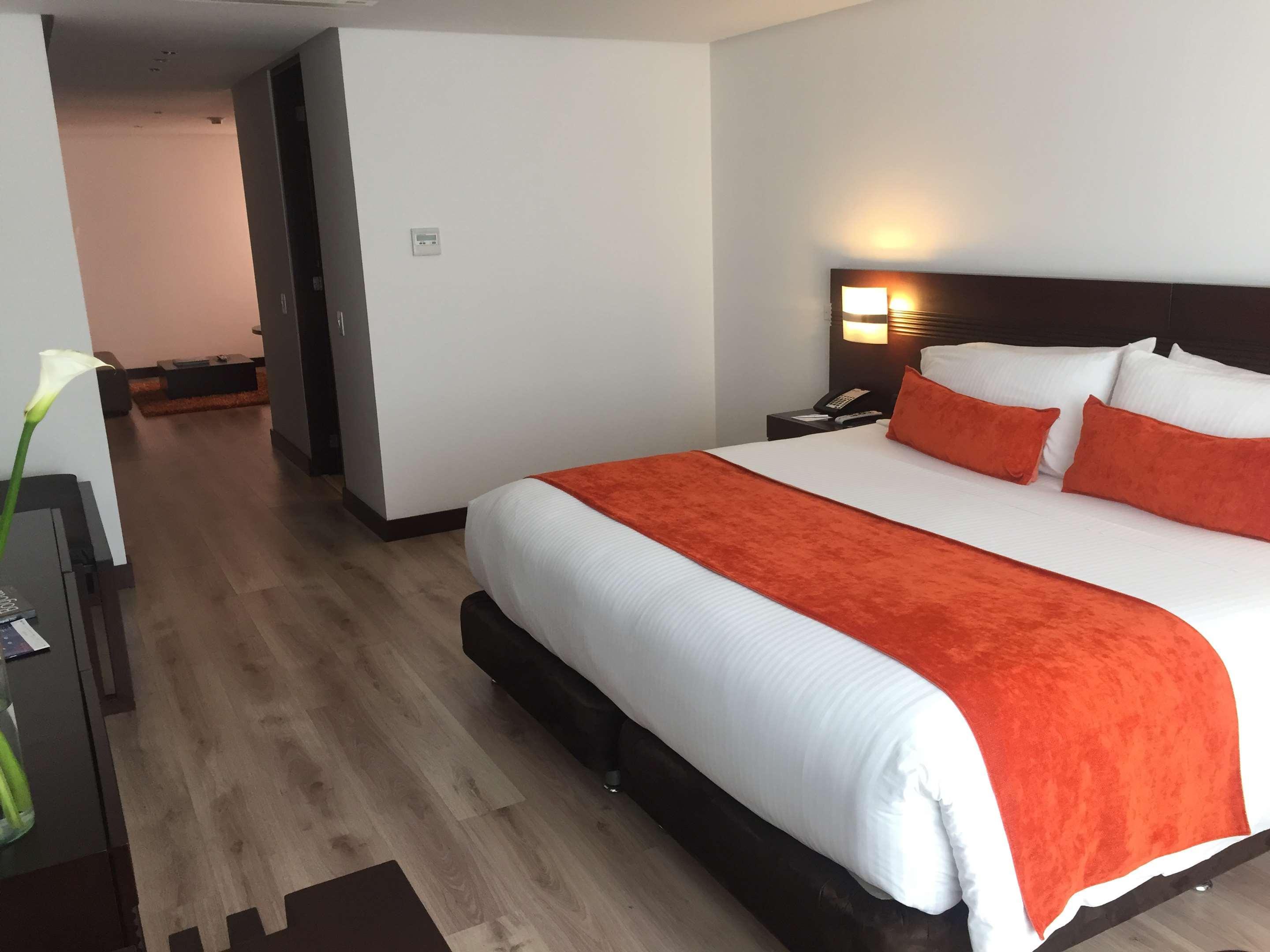 Best Western Plus 93 Park Hotel Bogota Luaran gambar A room at the hotel
