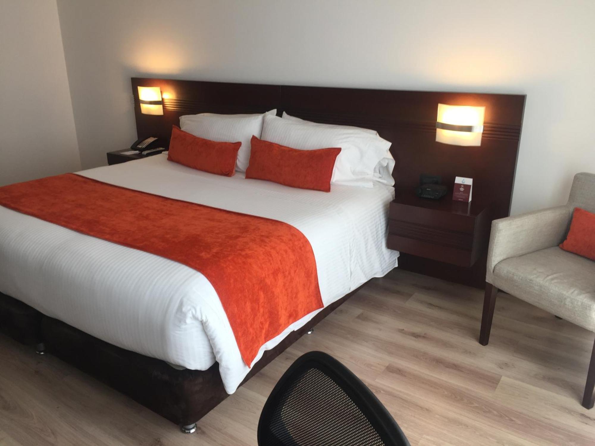 Best Western Plus 93 Park Hotel Bogota Luaran gambar A room at the hotel