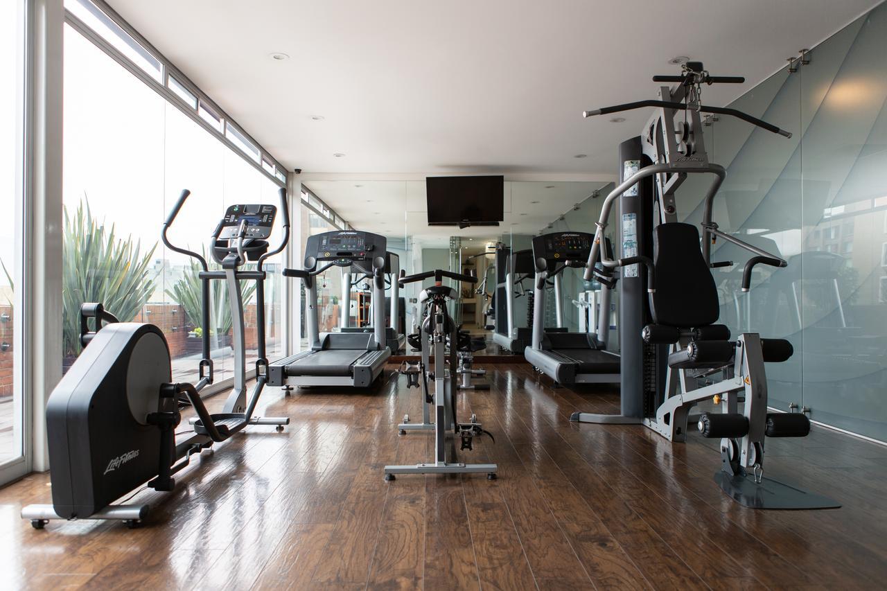 Best Western Plus 93 Park Hotel Bogota Luaran gambar A gym in a hotel